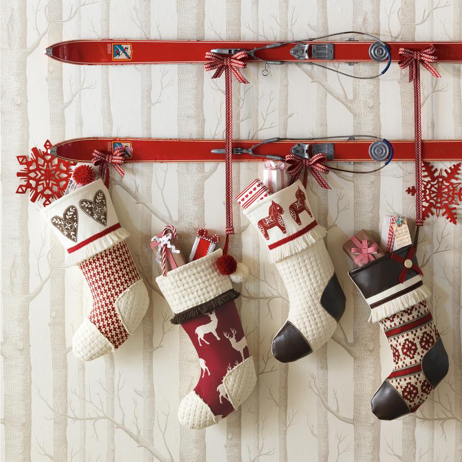 Personalized Diy Christmas Stockings Ideas - Elly's DIY Blog