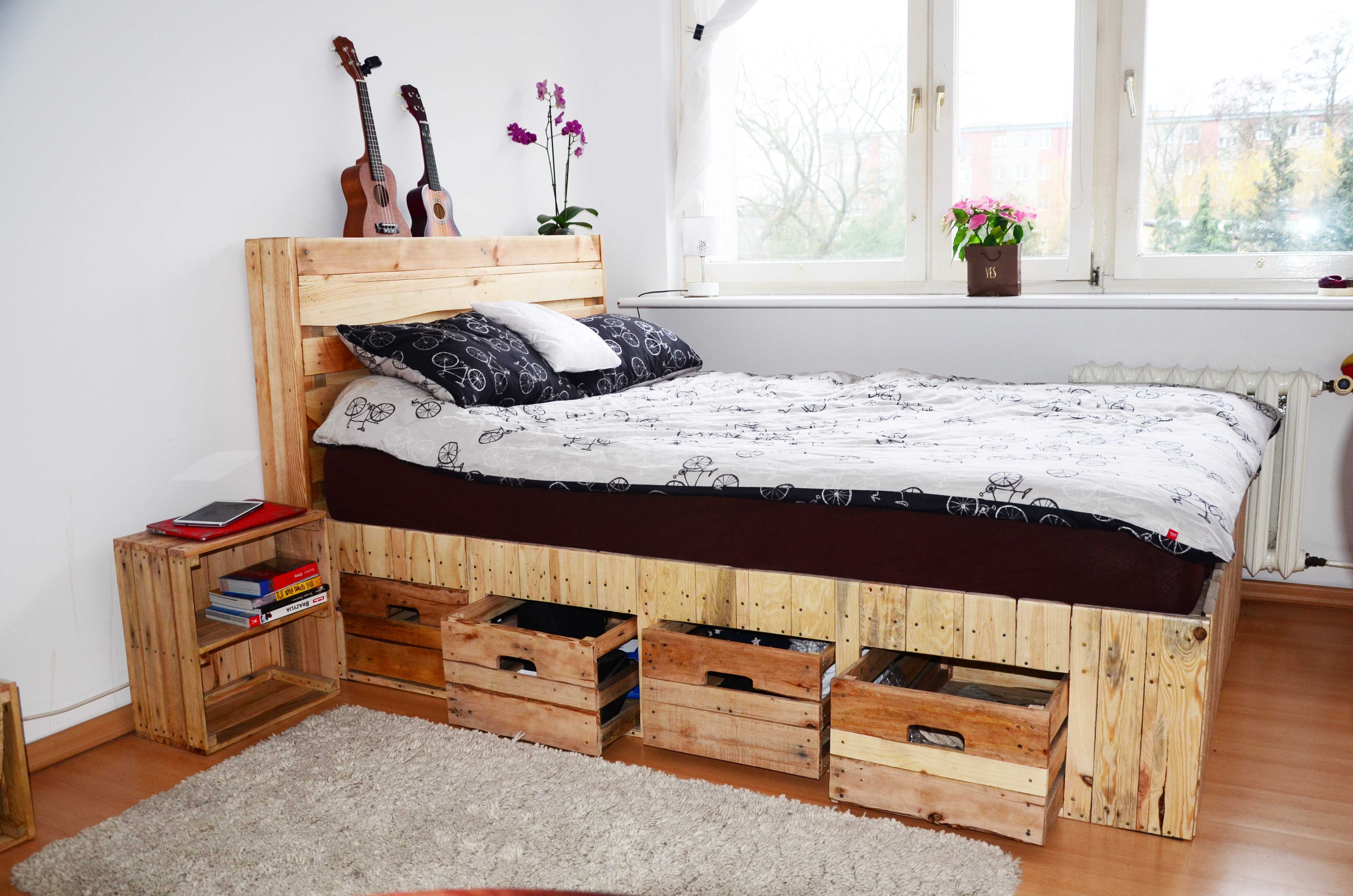 Top Diy Pallet Bed Projects